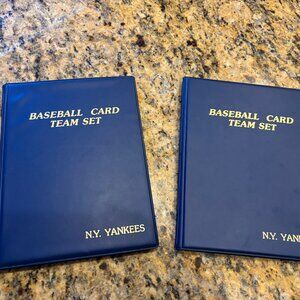 VINTAGE TOPPS N.Y. YANKEES BASEBALL CARDS